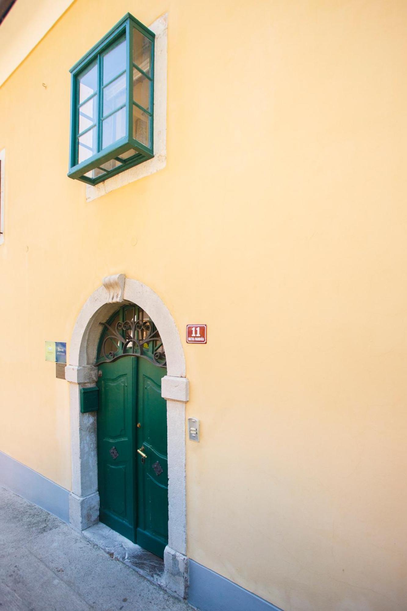 Apartments Villa Kastav In Old Town Center With Sea View And Parking מראה חיצוני תמונה