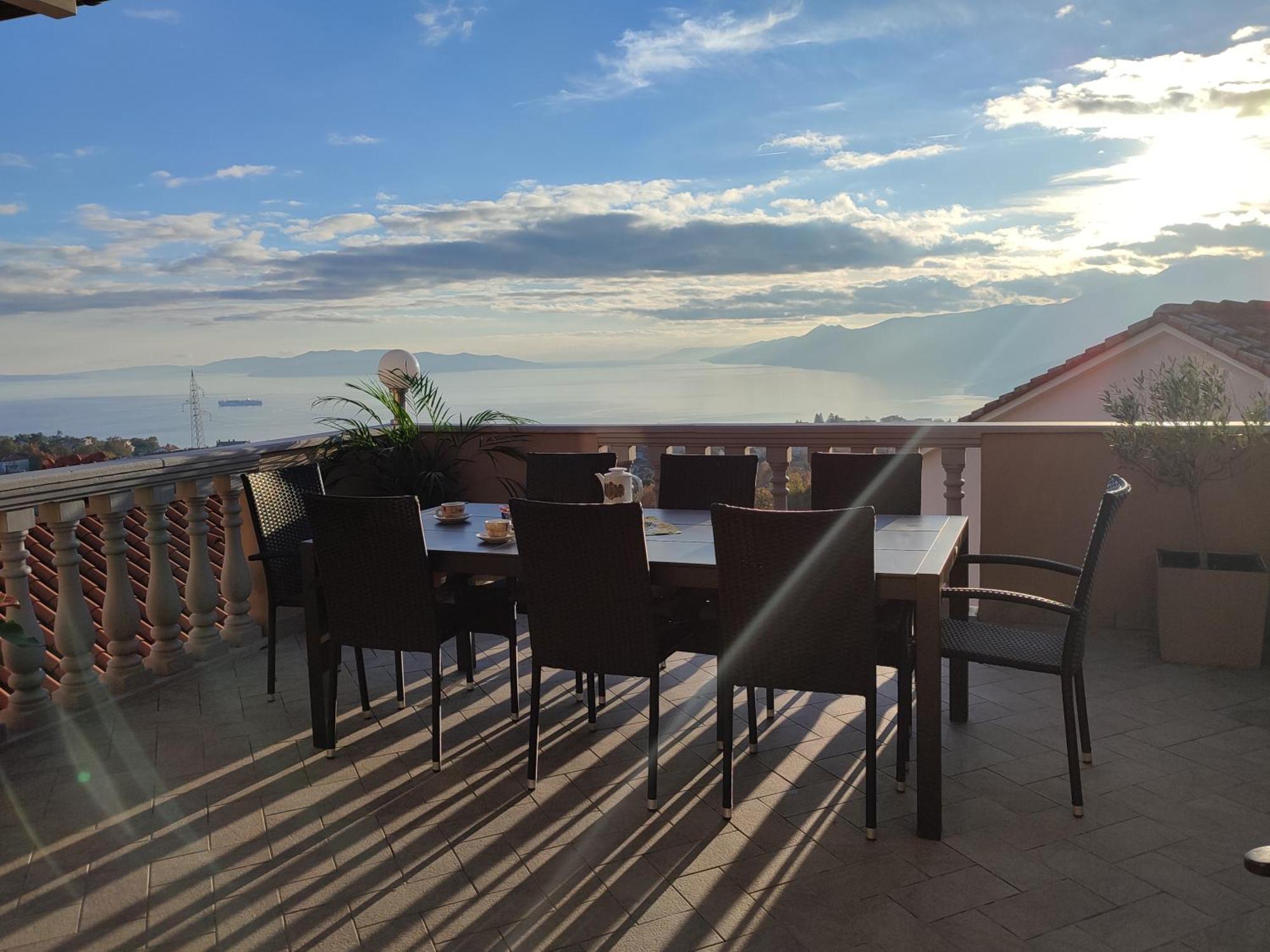 Apartments Villa Kastav In Old Town Center With Sea View And Parking מראה חיצוני תמונה
