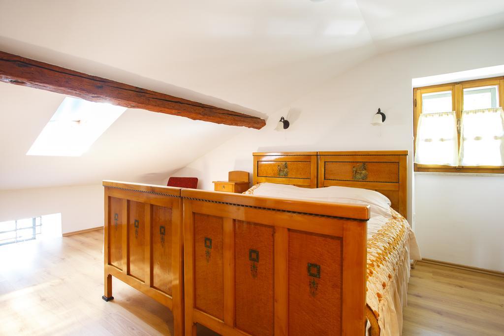 Apartments Villa Kastav In Old Town Center With Sea View And Parking חדר תמונה