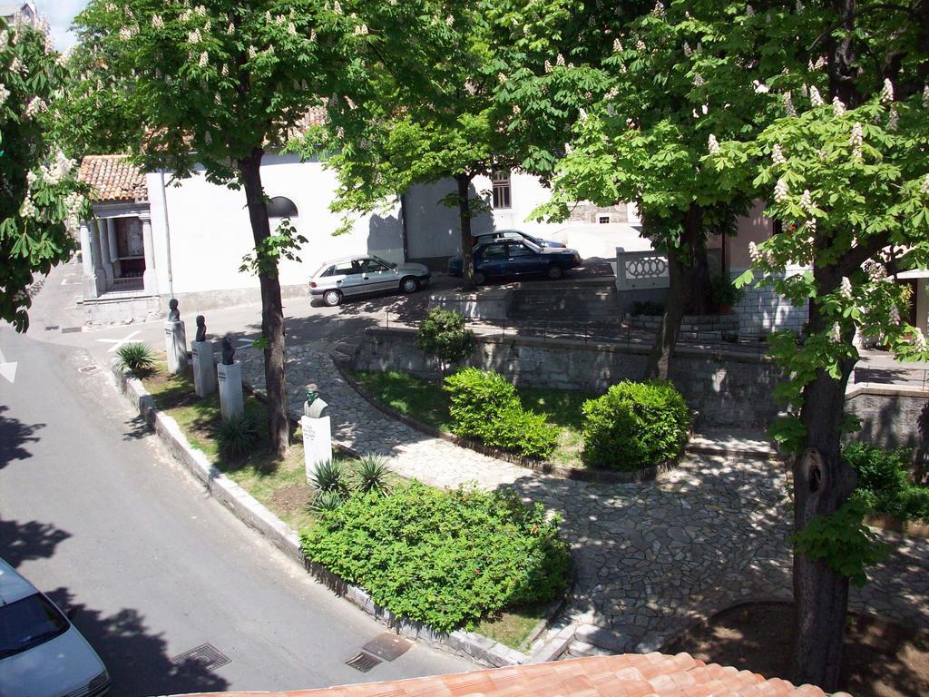 Apartments Villa Kastav In Old Town Center With Sea View And Parking חדר תמונה