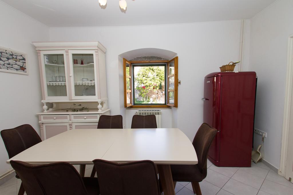 Apartments Villa Kastav In Old Town Center With Sea View And Parking מראה חיצוני תמונה